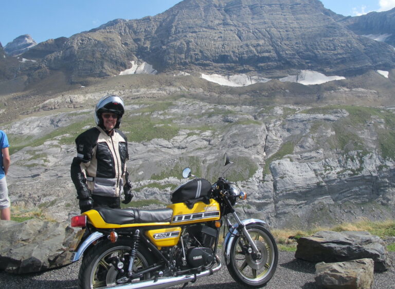 Martin James Yamaha RD400 Pyrenees