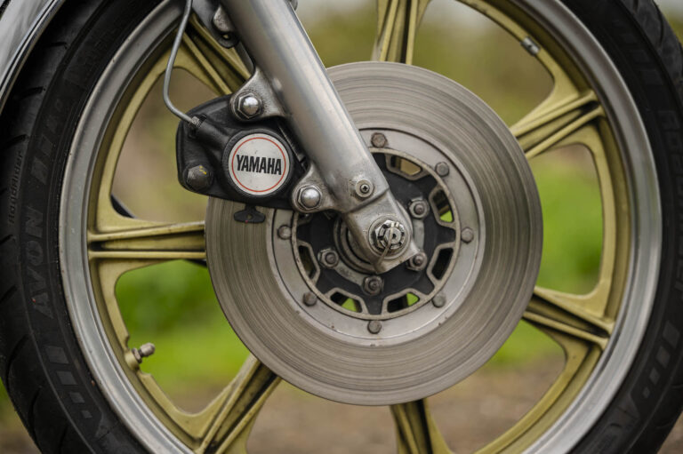 Yamaha RD400 front wheel